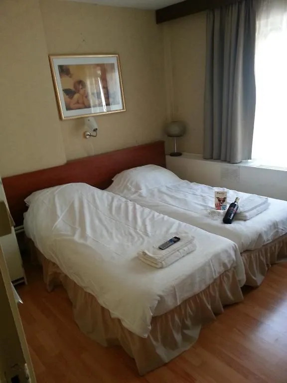 **  Hotel Neerlandia Valkenburg aan de Geul Nederland